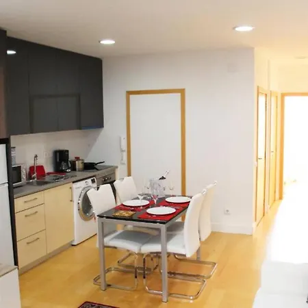 Sunday Lovers - Fb - 54 * Coimbra