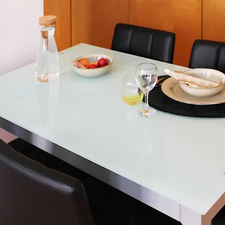 Sunday Lovers - Fb - 54 Apartman *