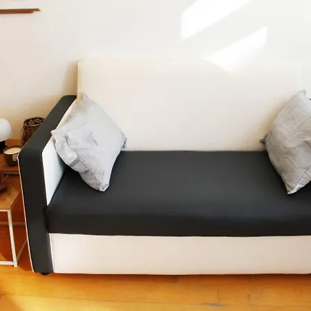 Sunday Lovers - Fb - 54 Apartament *