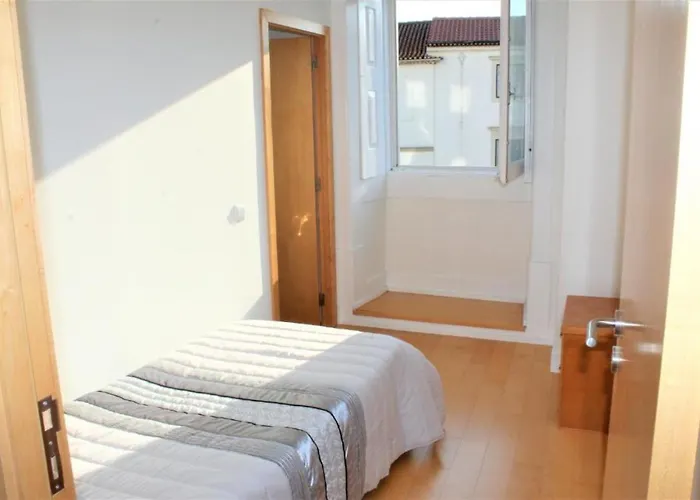 Sunday Lovers - Fb - 54 Apartment *
