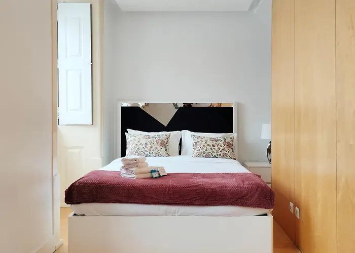 Sunday Lovers - Fb - 54 Apartment Coimbra