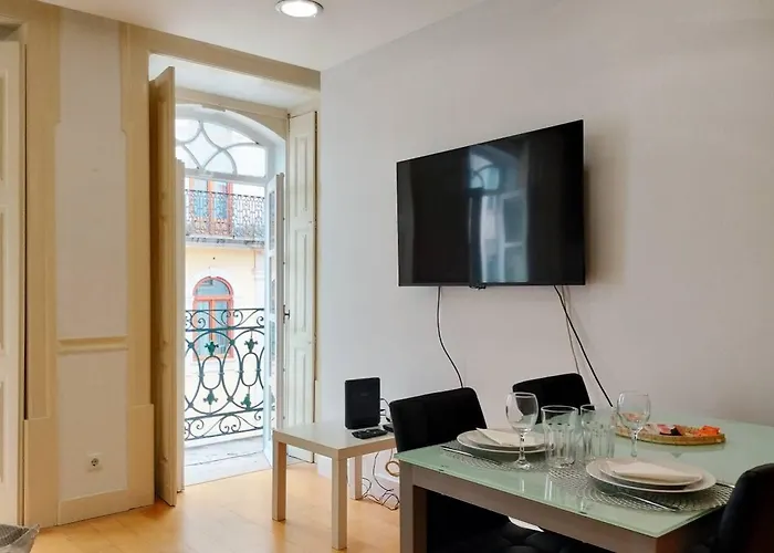 Sunday Lovers - Fb - 54 Apartment